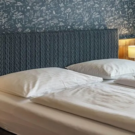 Aparthotel Landhaus Hubertus 3*