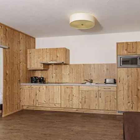 Hotel apartamentowy Hubertus Wellness & Breakfast 3*