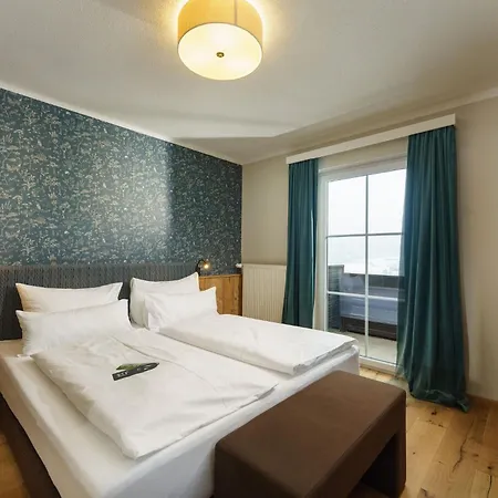 Aparthotel Hubertus Wellness & Breakfast Schladming