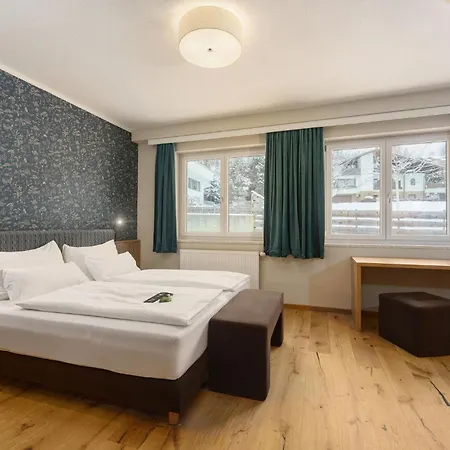 Hubertus Wellness & Breakfast Aparthotel Schladming