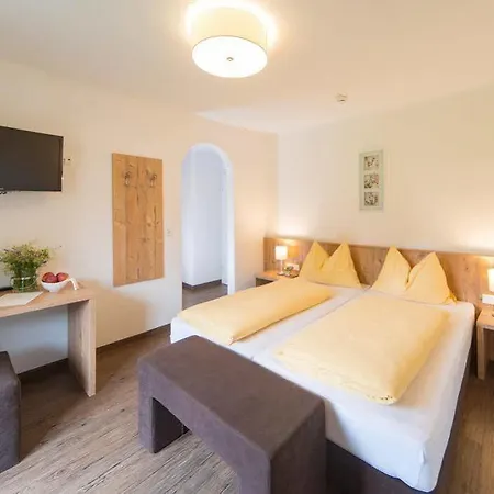 Hubertus Wellness & Breakfast Aparthotel