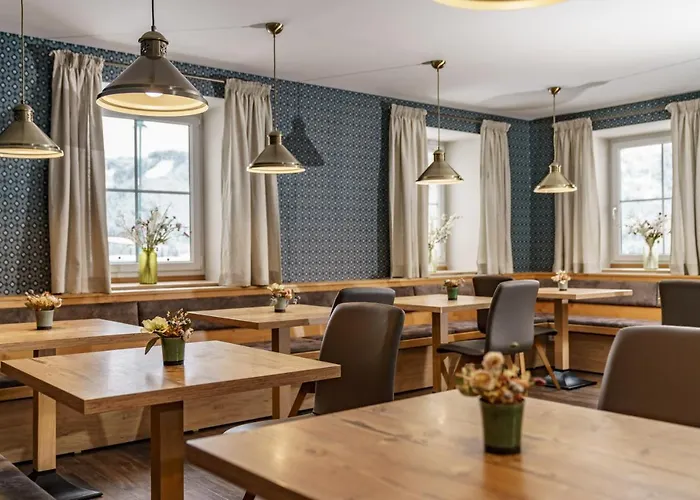 Hubertus Wellness & Breakfast Lejlighedshotel 3*