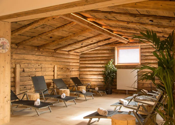 Hubertus Aparthotel 3*