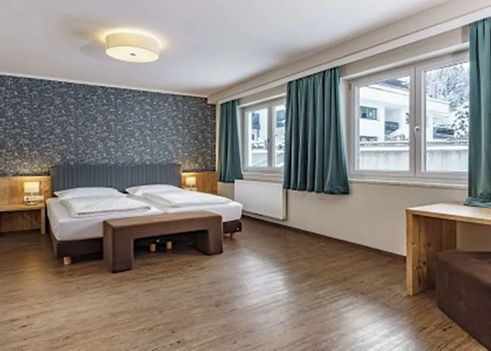 Hubertus Wellness & Breakfast Aparthotel 3*