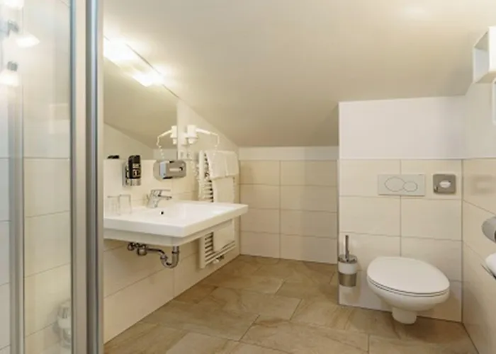 Hubertus Wellness & Breakfast Aparthotel 3*