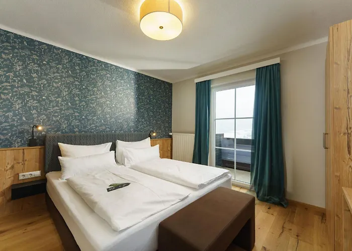 Aparthotel Hubertus Wellness & Breakfast Schladming